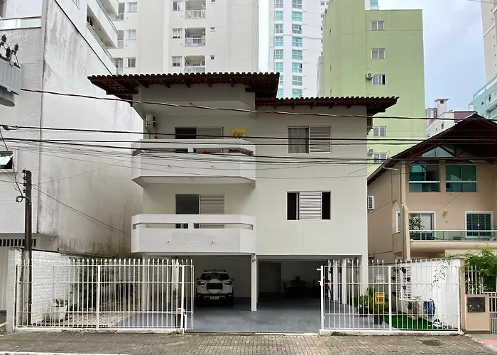 Dambroso Residence